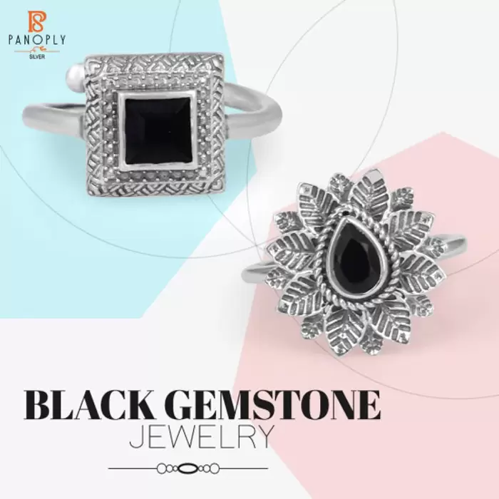 ₹ 5.000 Stylish and Sleek Black Jewelry for Sale!